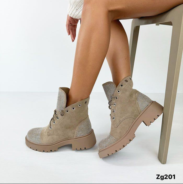 Botin beige apliques plateado brillantes tacon 4cm A9529 C-13